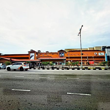Bandar Melaka Family Bungalow Private Pool Bbq Wifi Netflix Exterior photo
